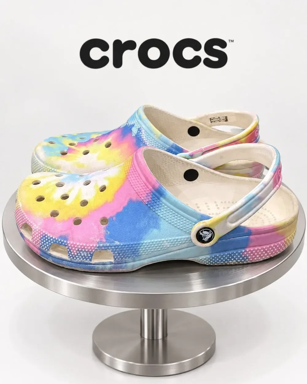 Crocs Classic Tie Dye Clog Pink Blue Yellow White Women’s 10 Men’s 8